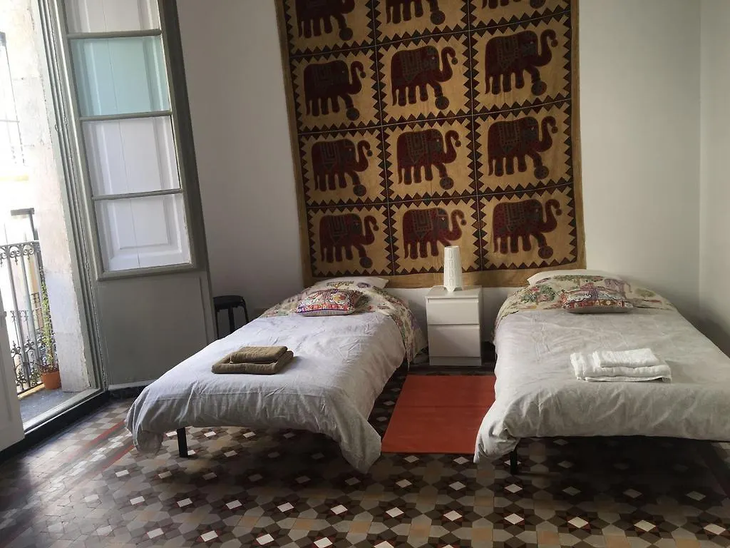 Gasthof Hotel Happy @ Barcelona Spanien
