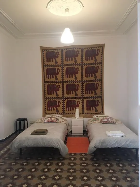 Hotel Happy @ Barcelona